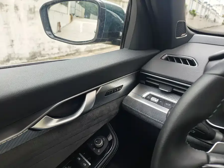 Geely Xingrui Xingrui 2023 2.0TD only available in green version 2023 — миниатюра 3
