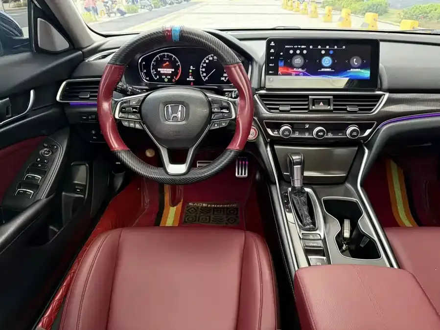 Honda Accord 2022 Accord 260TURBO Fantasy Night Premium Edition 2022 — миниатюра 4