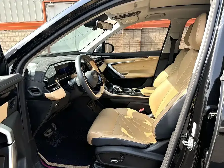 Geely Atlas L Boyue L 2023 1.5TD DCT Premium Edition 2024 — миниатюра 4