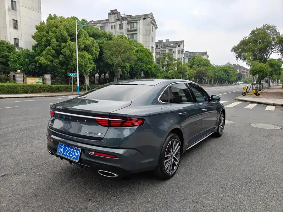 Geely Xingrui Xingrui 2023 2.0TD Premium Edition 2022 — миниатюра 2