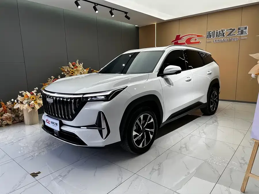 Geely Atlas L 2025