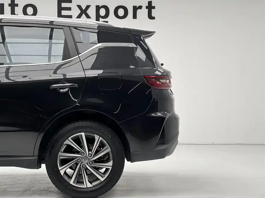 Geely Vision X6 Vision X6 2021 PRO 1.4T Automatic Premium Edition 2022 — миниатюра 3