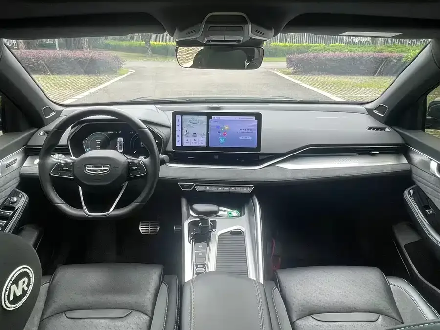 Geely Xingrui Xingrui 2023 2.0TD only available in green version 2023 — миниатюра 2