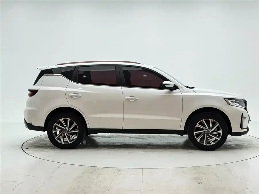 Geely Vision X6 Vision X6 2021 PRO 1.4T Automatic Premium Edition 2023 — миниатюра 3