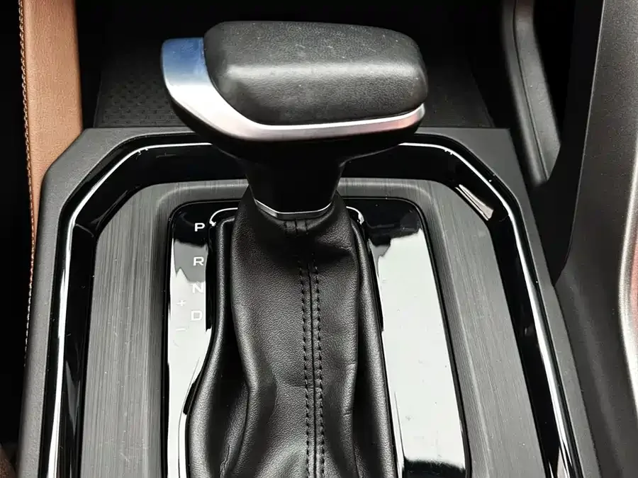 Geely Vision X6 Vision X6 2021 PRO 1.4T Automatic Premium Edition 2023 — миниатюра 4