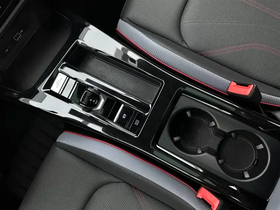Volkswagen Lamando 2024 Lingdu Lingdu L 280TSI DSG Hot Edition 2023 — миниатюра 4