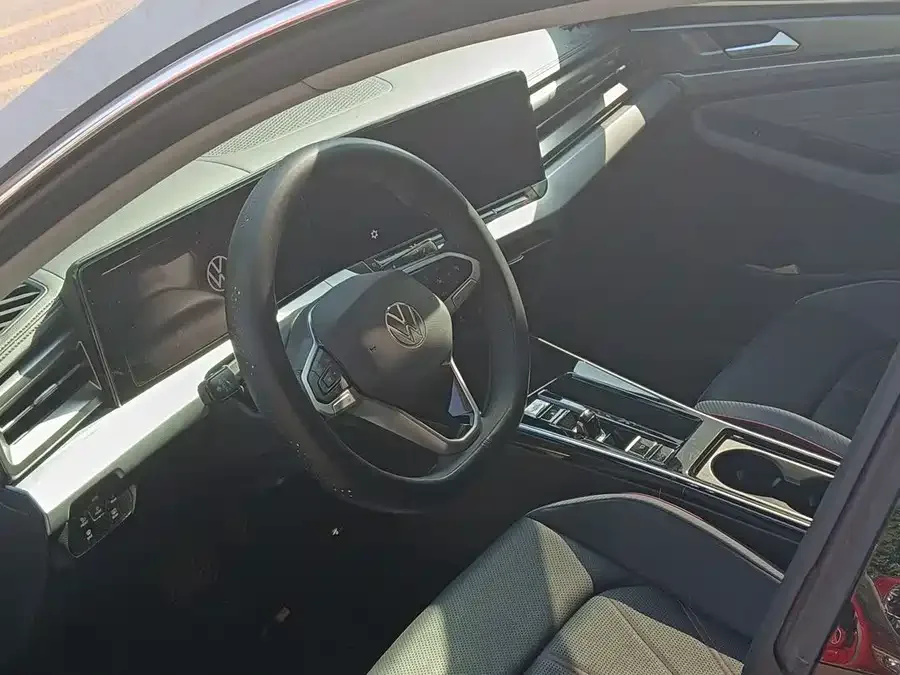 Volkswagen Lamando Lingdu 2025 Lingdu L 280TSI DSG Hot Edition 2025 — миниатюра 3