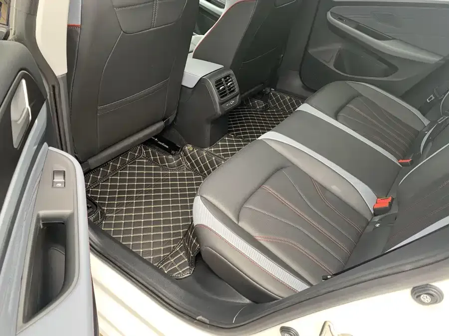 Volkswagen Lamando Lingdu 2023 Lingdu L 280TSI DSG Hot Edition 2023 — миниатюра 4