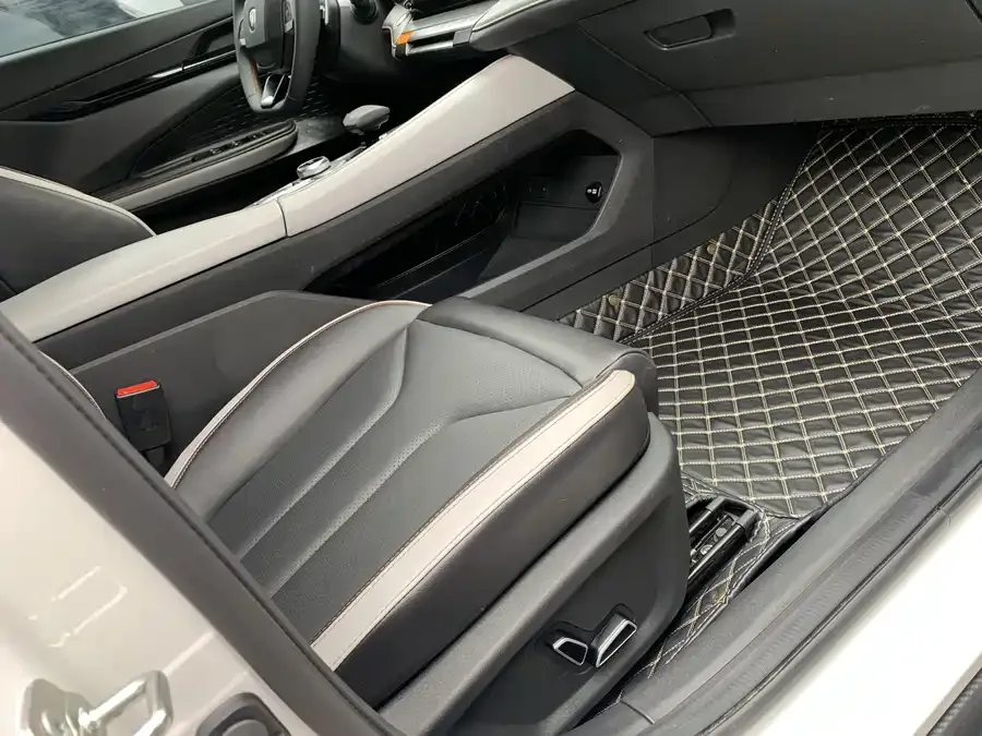 Volkswagen Lamando Lingdu 2023 Lingdu L 280TSI DSG Hot Edition 2023 — миниатюра 5