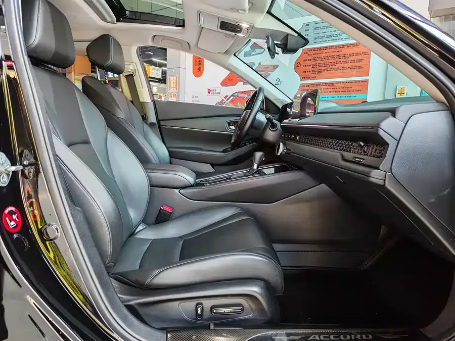 Honda Accord Accord 2023 260TURBO Smart Edition 2023 — миниатюра 3
