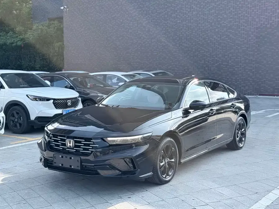 Honda Accord 2025