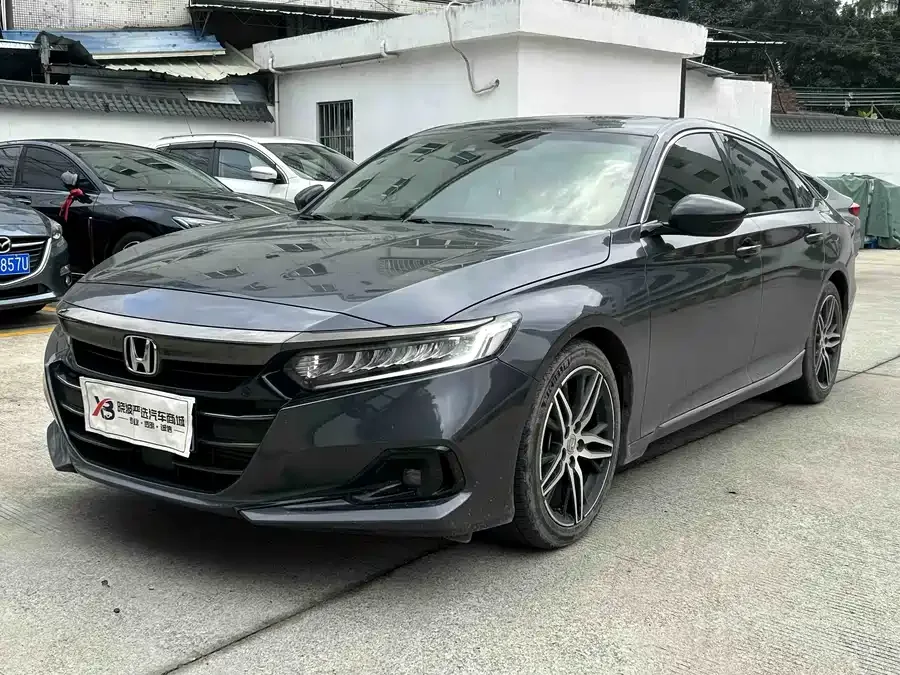 Honda Accord 2022 Accord 260TURBO Fantasy Night Premium Edition 2022 — фото 1, купить с доставкой в Москву