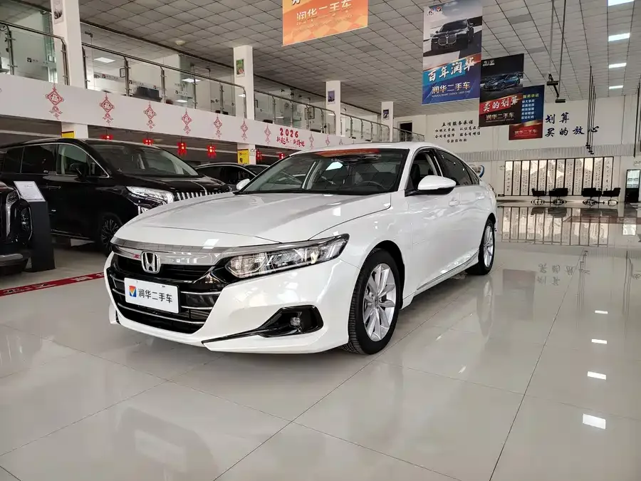 Honda Accord Accord 2022 260TURBO Deluxe Edition 2023 — фото 1, купить с доставкой в Москву