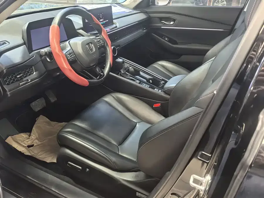 Honda Accord Accord 2023 260TURBO Smart Edition 2023 — миниатюра 4