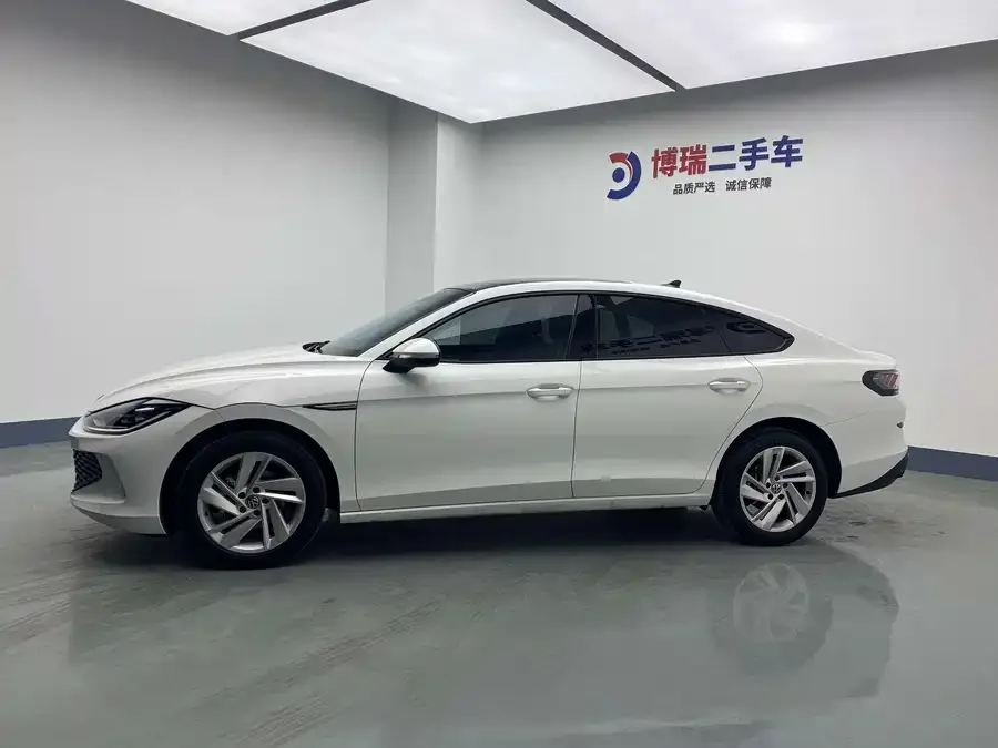 Volkswagen Lamando 2023 Lingdu Lingdu L 280TSI DSG Hot Edition 2023 — миниатюра 2