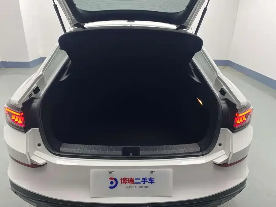 Volkswagen Lamando 2023 Lingdu Lingdu L 280TSI DSG Hot Edition 2023 — миниатюра 4