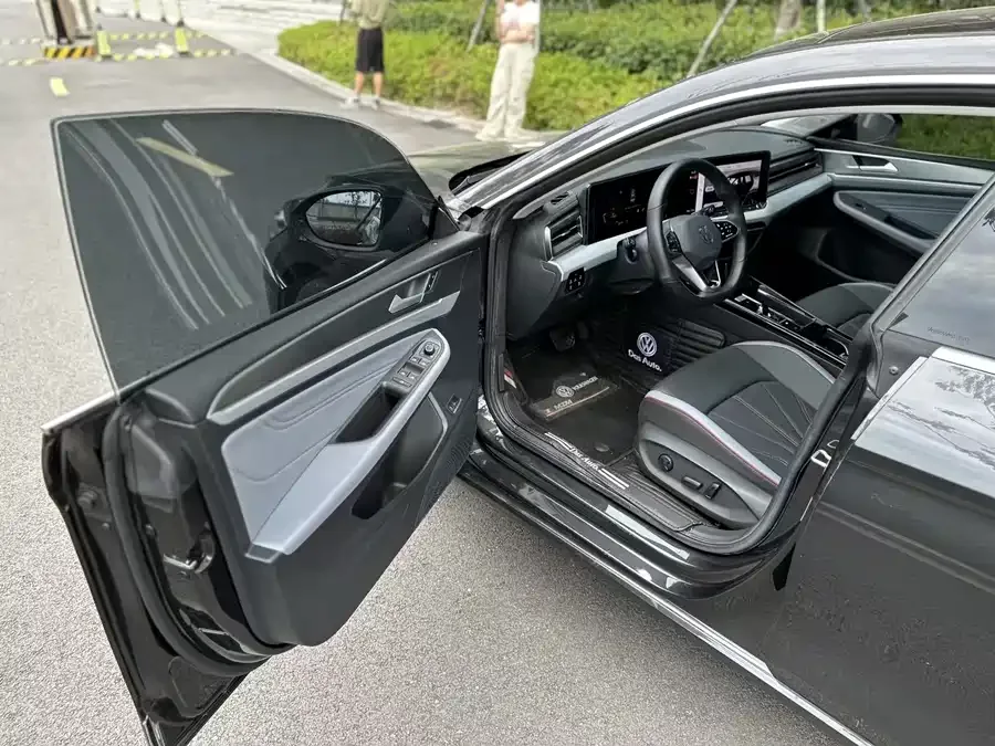 Volkswagen Lamando Lingdu 2025 Lingdu L 280TSI DSG Cool Edition 2025 — миниатюра 4