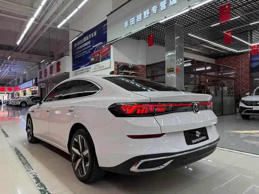Volkswagen Lamando 2022 Lingdu Lingdu L 280TSI DSG Cool Edition 2022 — миниатюра 3