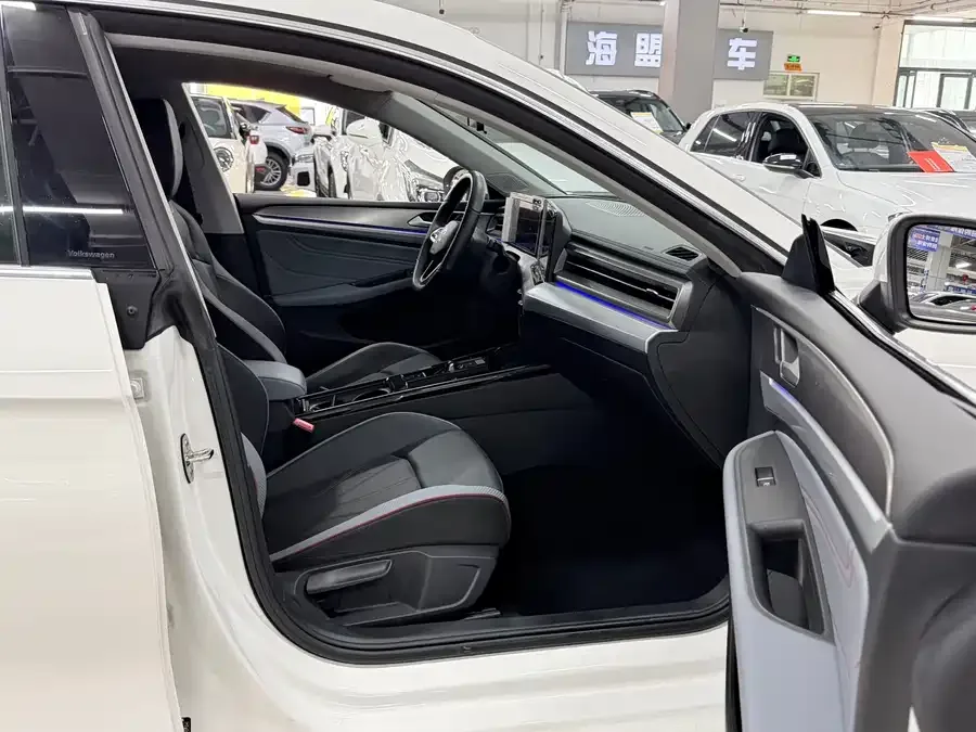 Volkswagen Lamando 2022 Lingdu Lingdu L 280TSI DSG Cool Edition 2022 — миниатюра 5