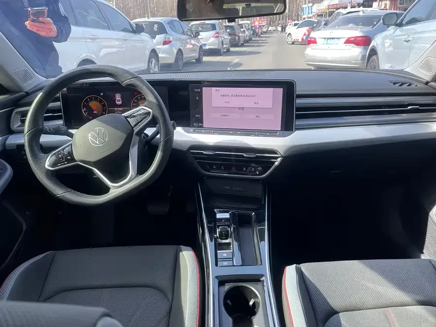 Volkswagen Lamando 2023 Lingdu Lingdu L 280TSI DSG Cool Edition 2023 — миниатюра 3