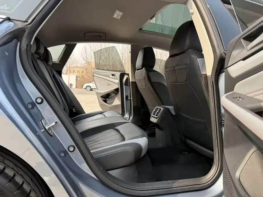 Volkswagen Lamando 2023 Lingdu Lingdu L 280TSI DSG Cool Edition 2023 — миниатюра 4