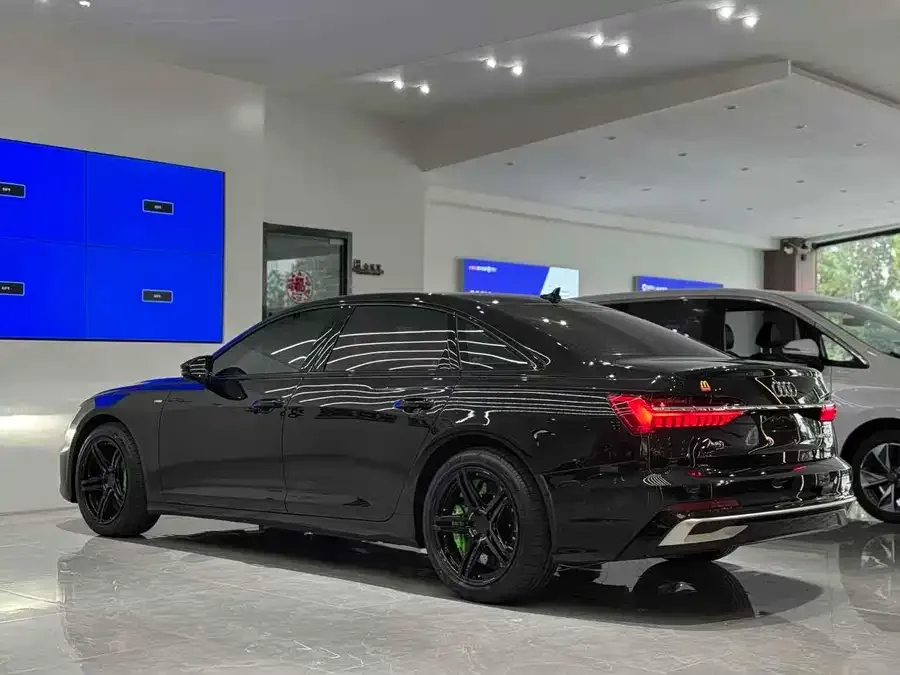 Audi A6L 2023 45 TFSI Premium Dynamic Model 2023 — миниатюра 4