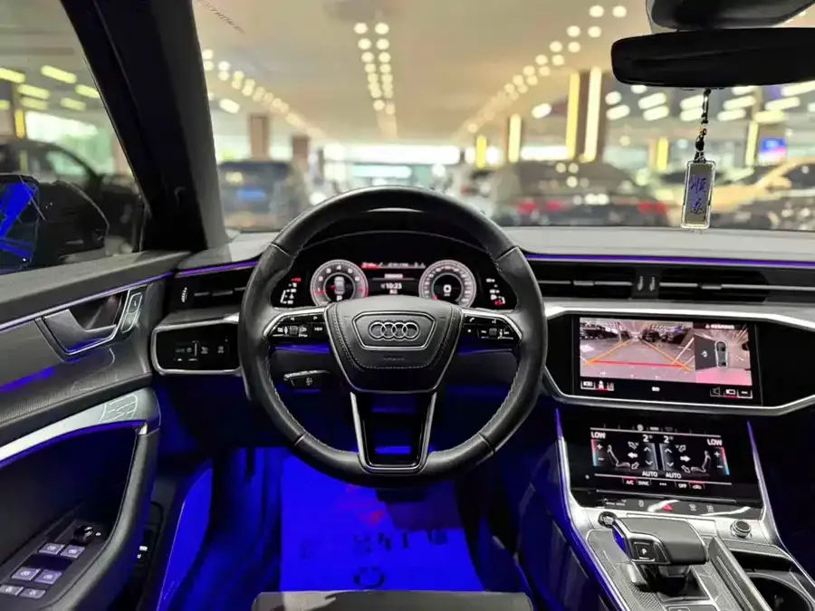 Audi A6L 2023 45 TFSI Premium Dynamic Model 2023 — миниатюра 5