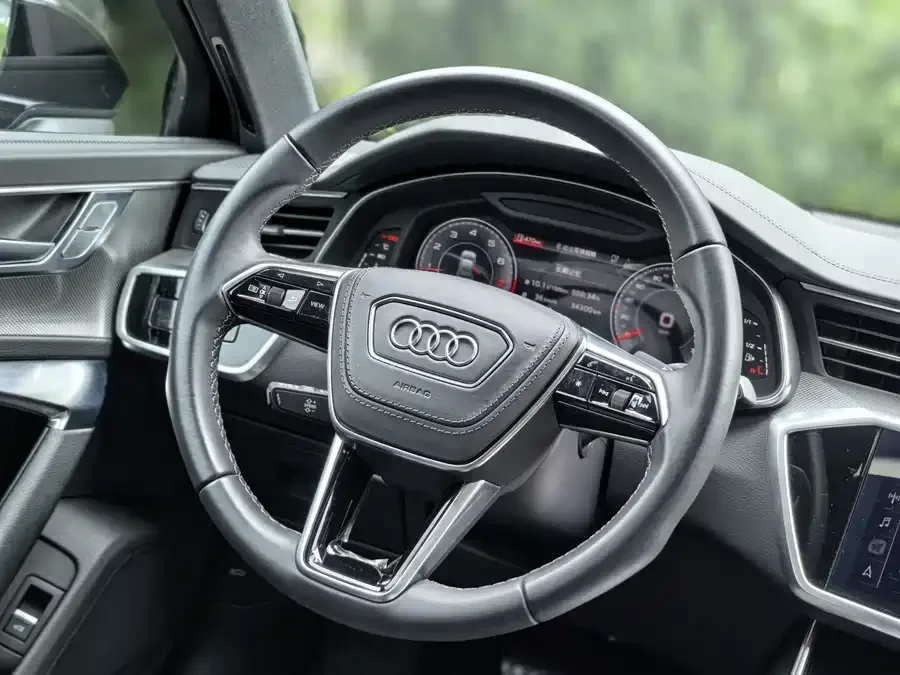 Audi A6L 2023 facelift 45 TFSI premium dynamic model 2023 — миниатюра 3
