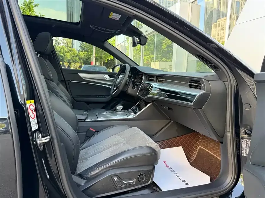 Audi A6L 2023 facelift 45 TFSI premium dynamic model 2023 — миниатюра 4