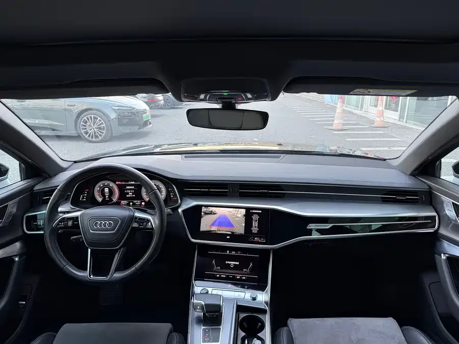 Audi A6L 2024 40 TFSI luxury and dynamic model 2024 — миниатюра 2