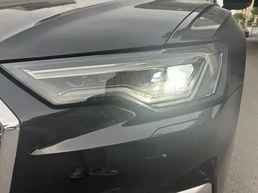 Audi A6L 2023 45 TFSI Premium Dynamic Model 2023 — миниатюра 5