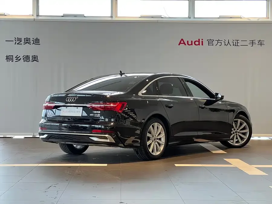 Audi A6L 2023 facelift 45 TFSI premium dynamic model 2023 — миниатюра 4
