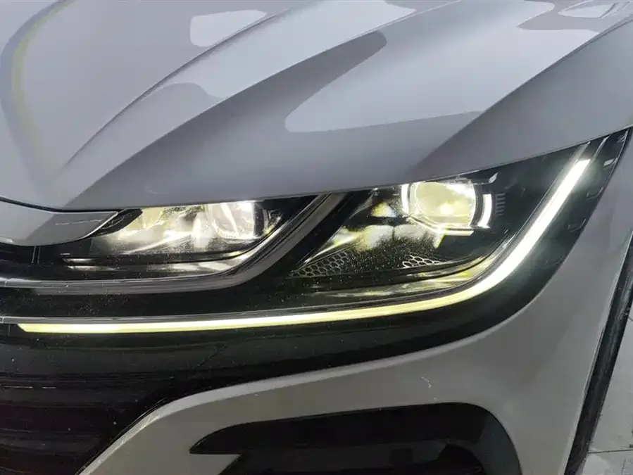 Volkswagen FAW- CC FAW-Volkswagen CC 2021 380TSI Eye-catching Edition 2022 — миниатюра 2