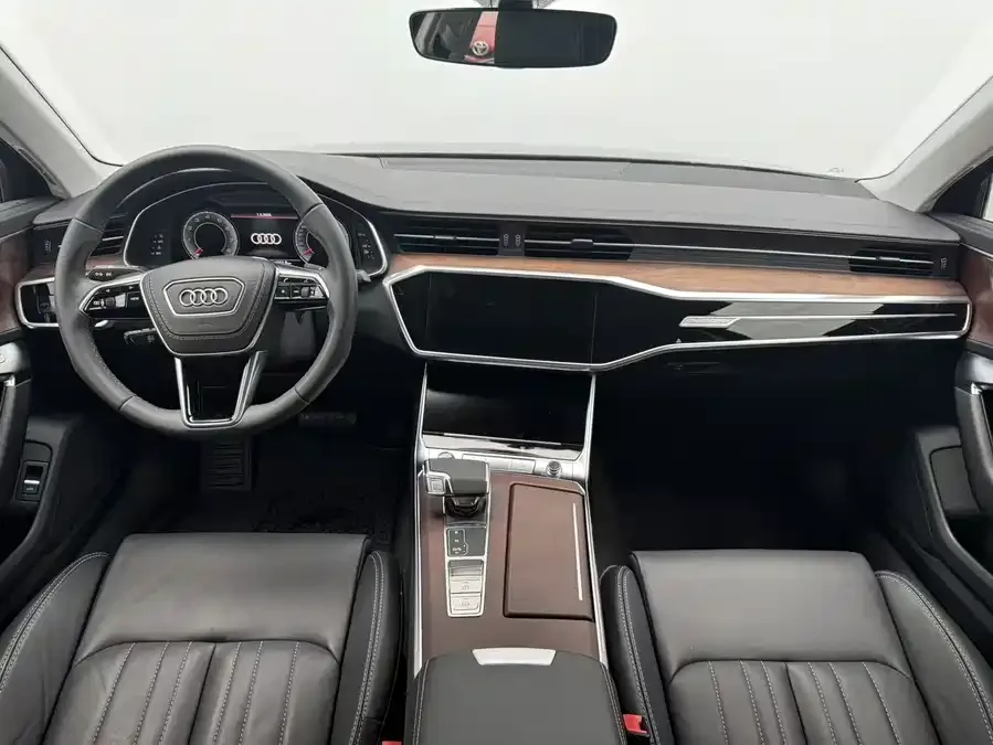 Audi A6L 2023 facelift 45 TFSI quattro Selected Dynamic Edition 2023 — миниатюра 4