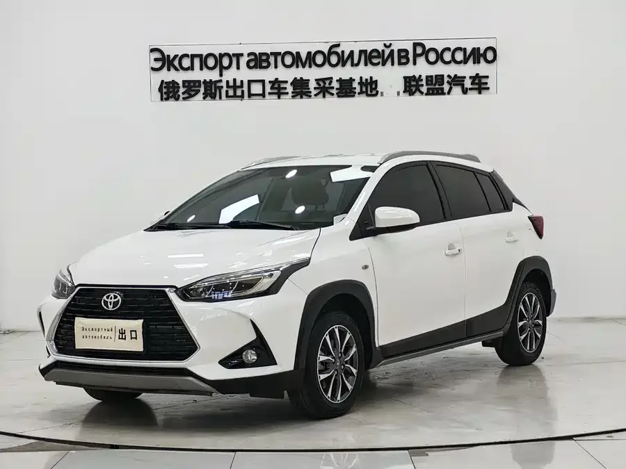 Toyota Yaris L 2022