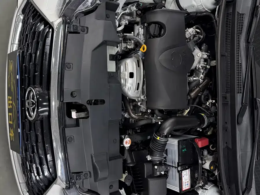 Toyota Yaris L YARiS L 2022 YARiS X 1.5L CVT Leading PLUS Edition 2022 — миниатюра 5