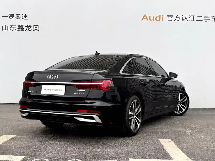 Audi A6L 2023 facelift 40 TFSI luxury and dynamic model 2022 — миниатюра 2