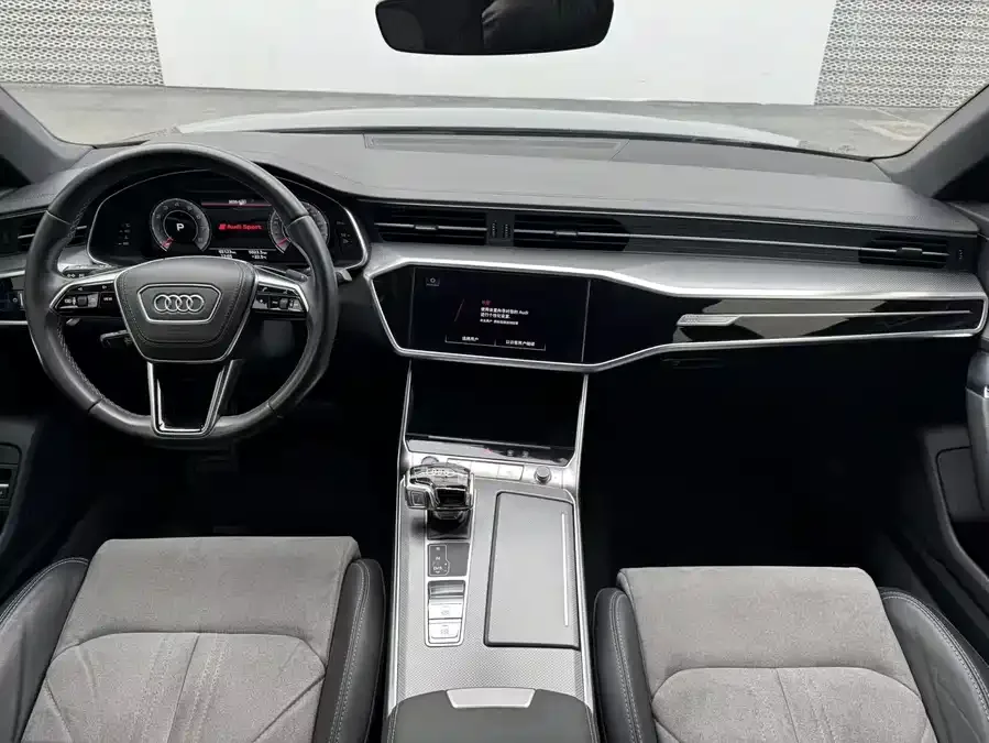 Audi A6L 2023 facelift 40 TFSI luxury and dynamic model 2022 — миниатюра 3