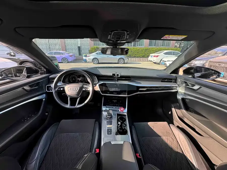 Audi A6L 2022 45 TFSI Premium Dynamic Model 2022 — миниатюра 4