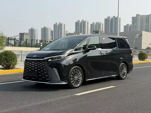 Lexus LM 2024 buy in Moscow