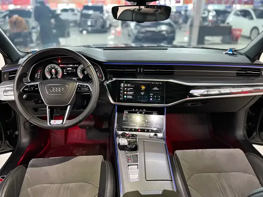 Audi A6L 2023 45 TFSI Premium Dynamic Model 2023 — миниатюра 3