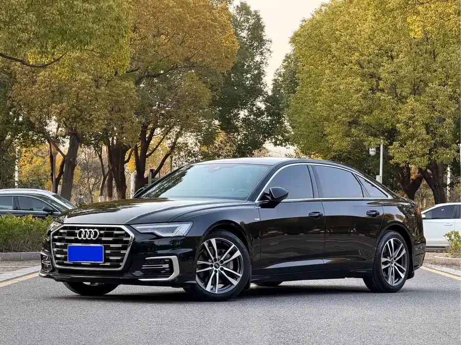Audi A6L 2022
