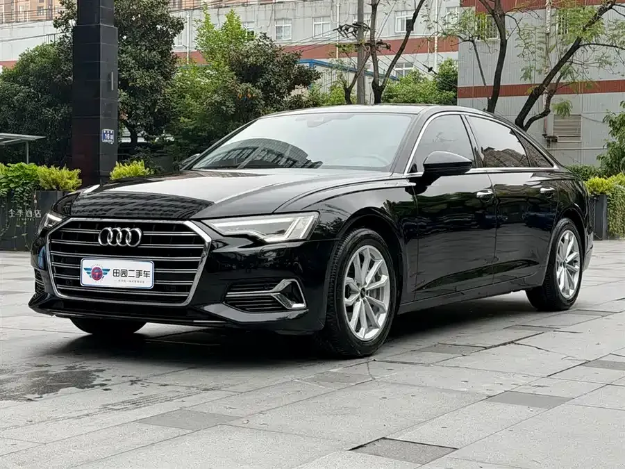 Audi A6L 2023 40 TFSI luxury and elegant model 2023 — фото 1, купить с доставкой в Москву