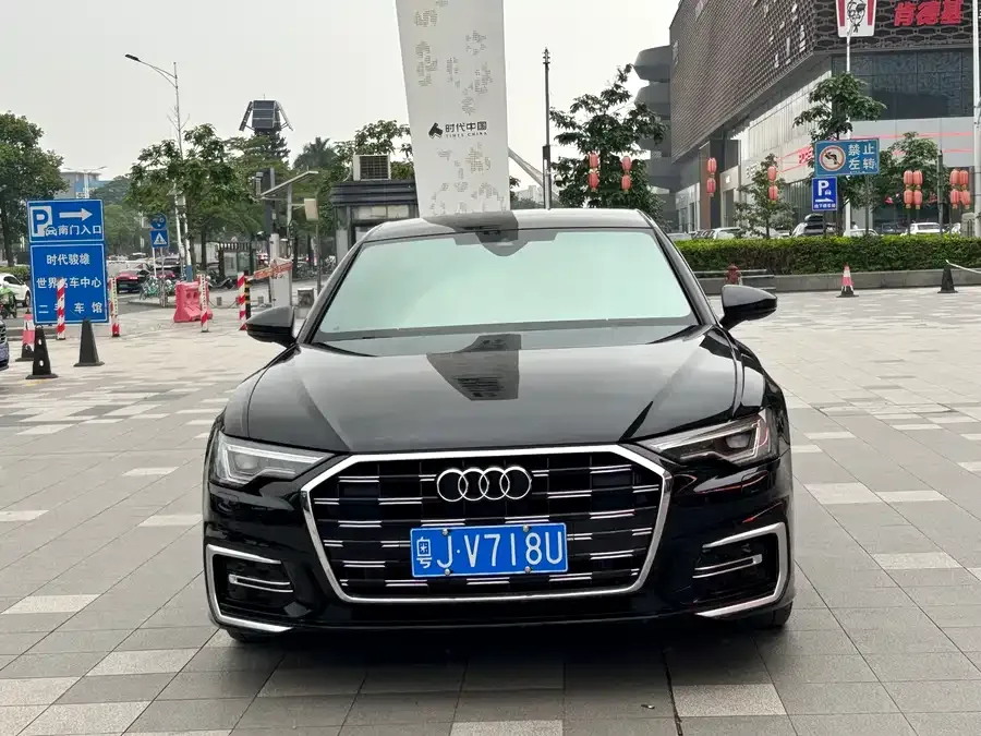 Audi A6L 2023 40 TFSI luxury and elegant model 2023 — миниатюра 2
