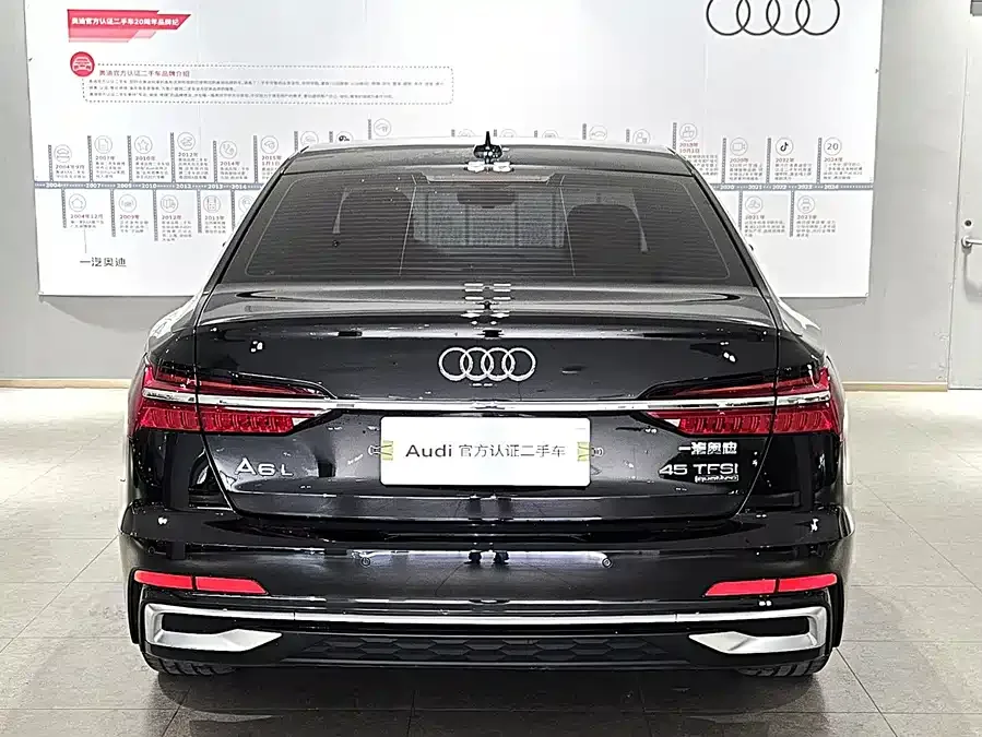 Audi A6L 2025 45 TFSI quattro Selected Dynamic Edition 2025 — миниатюра 2