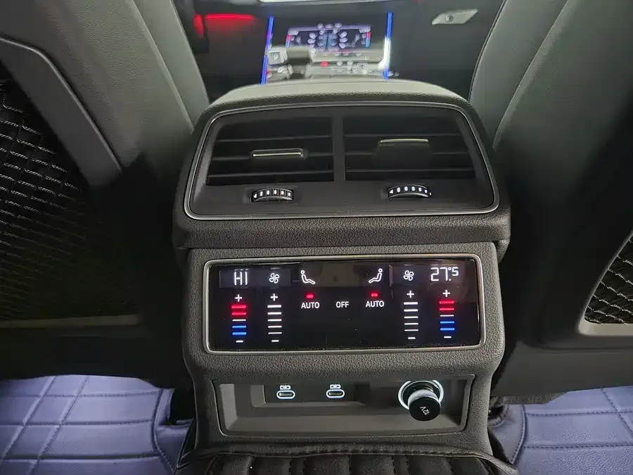 Audi A6L 2025 45 TFSI quattro Selected Dynamic Edition 2025 — миниатюра 5