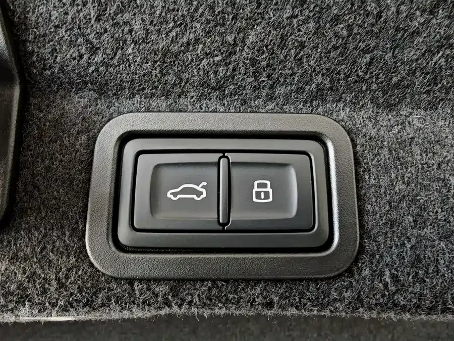 Audi A6L 2026 45 TFSI Premium Dynamic Edition 2026 — миниатюра 4