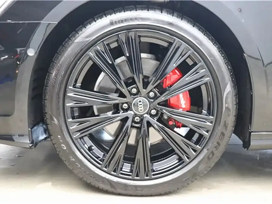 Audi A6L 2025 facelift 45 TFSI quattro Selected Dynamic Edition 2025 — миниатюра 3