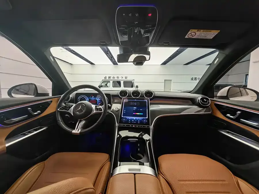 Mercedes-Benz GLC-Class Mercedes-Benz GLC 2023 GLC 260 L 4MATIC dynamic 5-seater 2023 — миниатюра 4