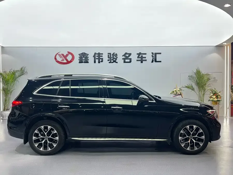 Mercedes-Benz GLC-Class Mercedes-Benz GLC 2024 GLC 260 L 4MATIC luxury 5-seater 2024 — миниатюра 2